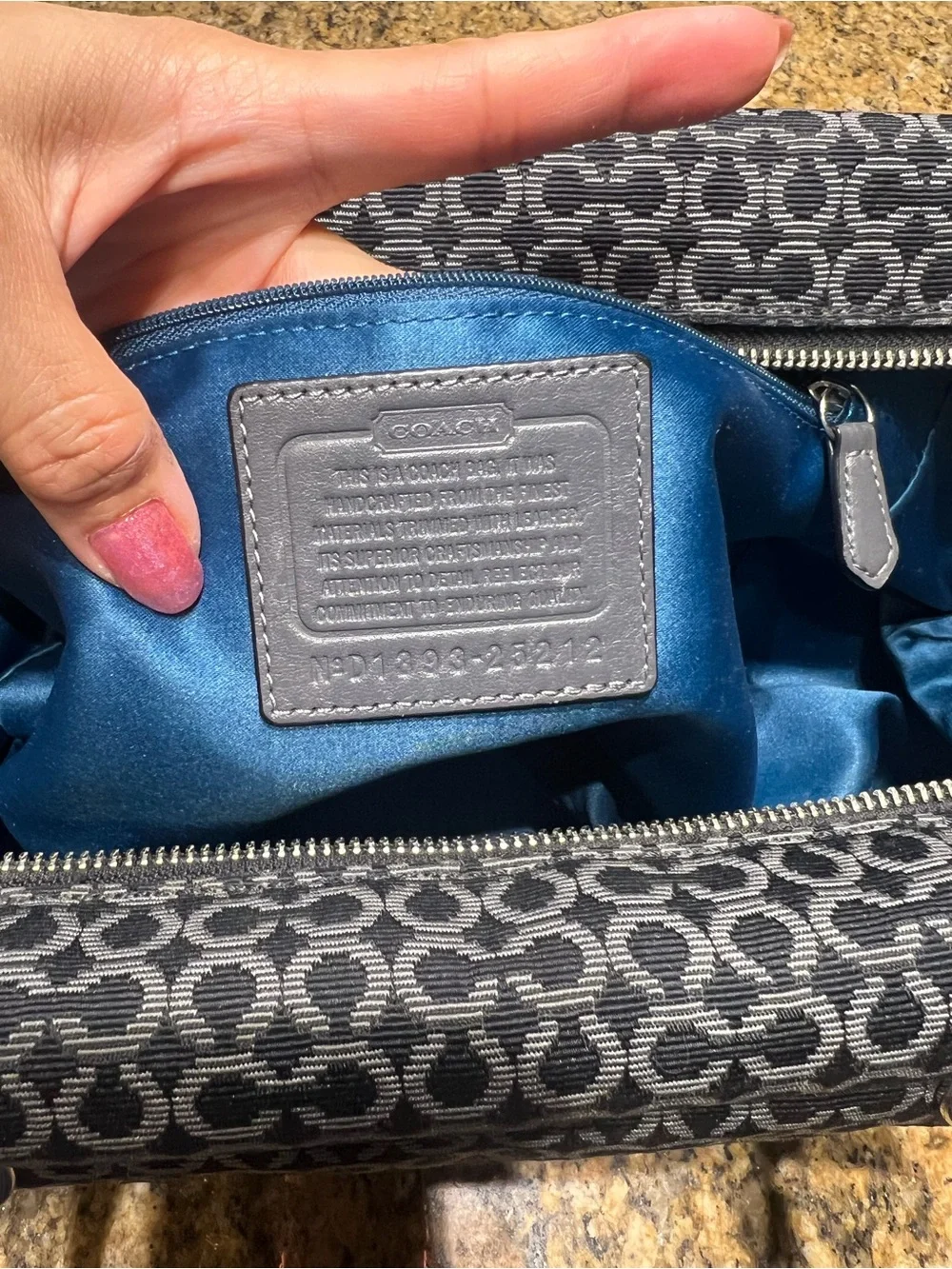 Coach  Shoulder Bag